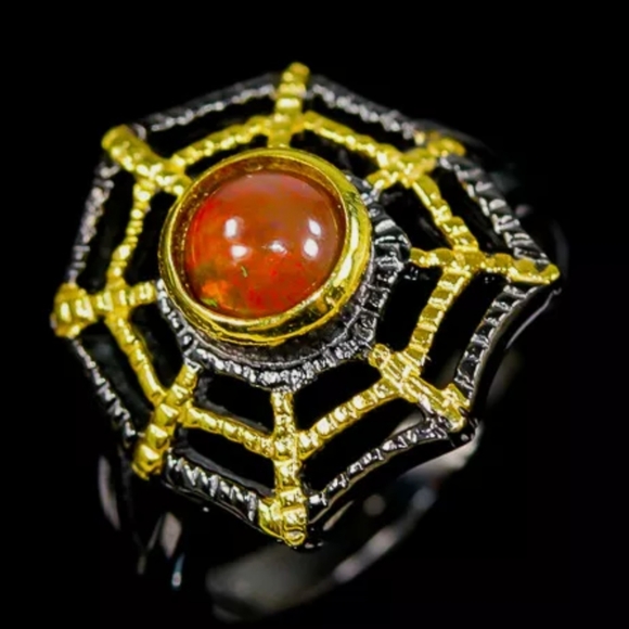 BEAUTIFUL black Opal sterling & gold web ring sz7 - Picture 4 of 10